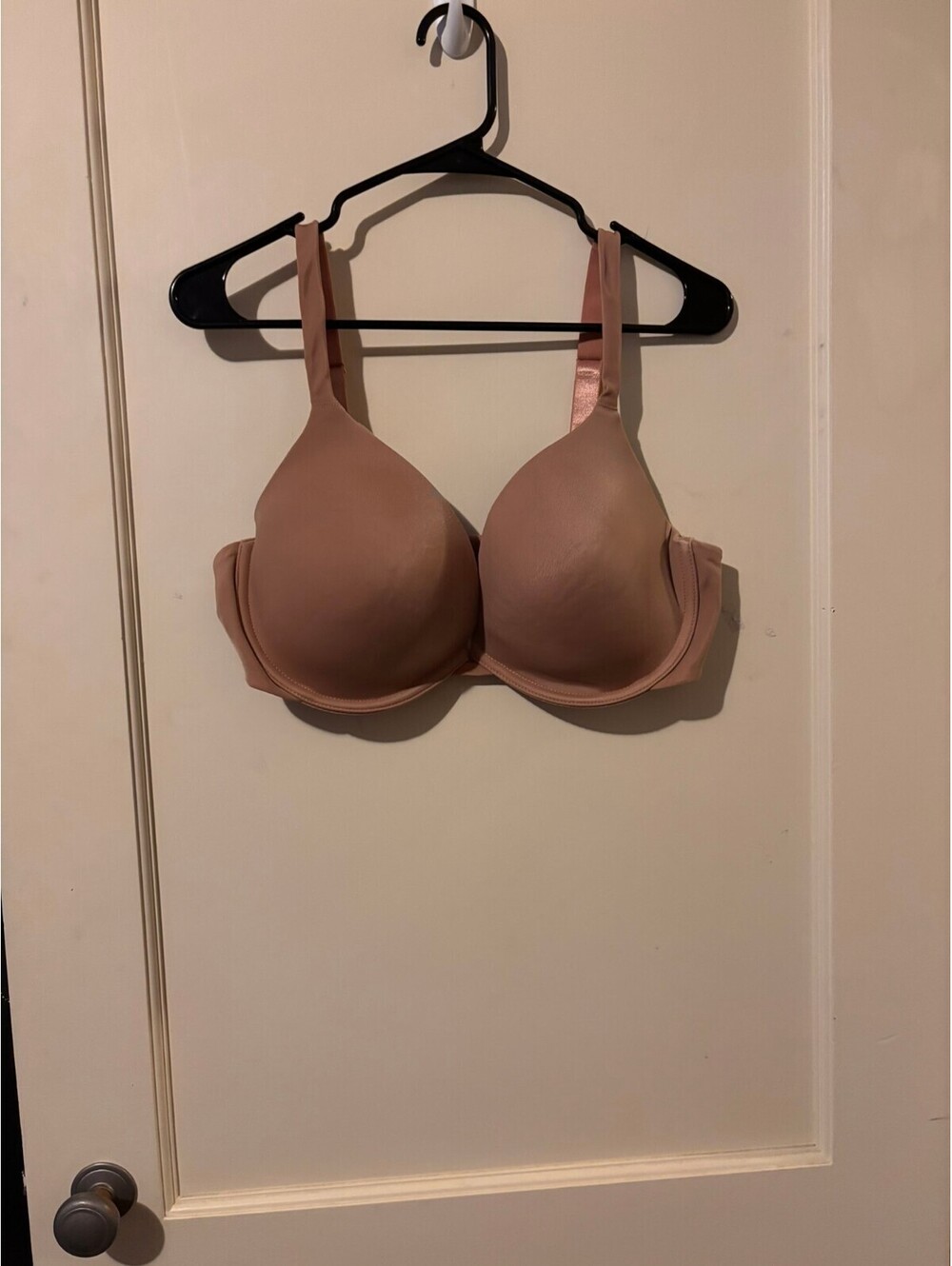 Avenue Body Nude Underwire Bra Size 40DD